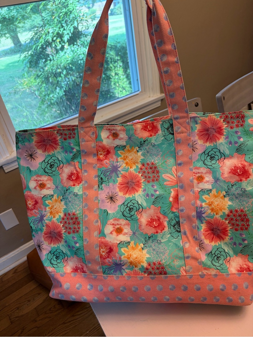 Matilda Jane Tote with pouch - Picture 2 of 3